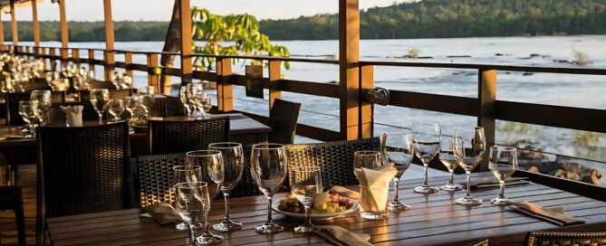 Restaurante-Porto-Canoas